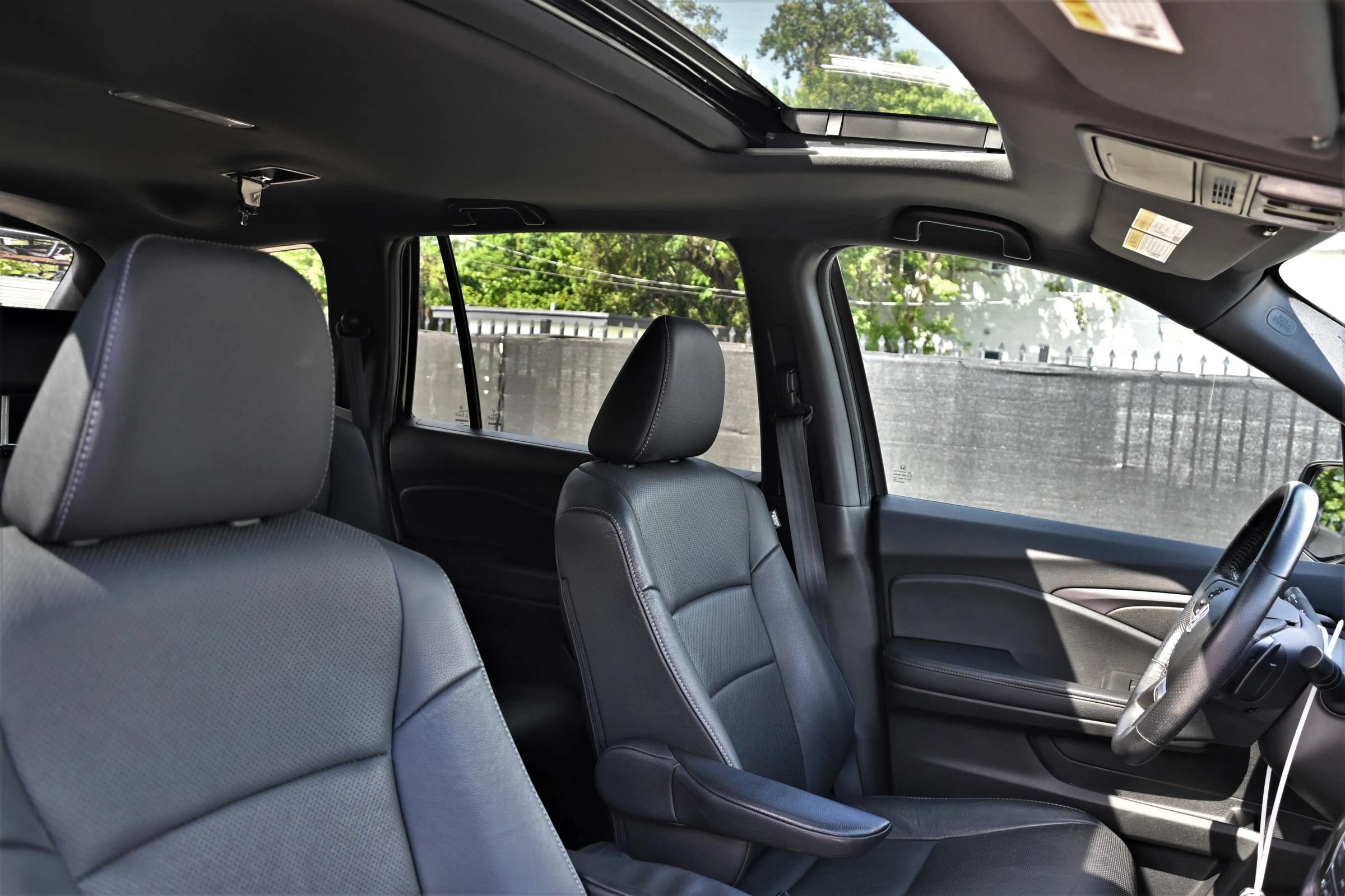 Used 2023 Honda Passport EX-L image 16