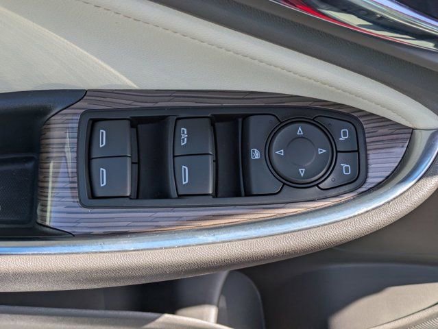 Used 2022 Chevrolet Malibu LT w/ Leather Package FWD image 15