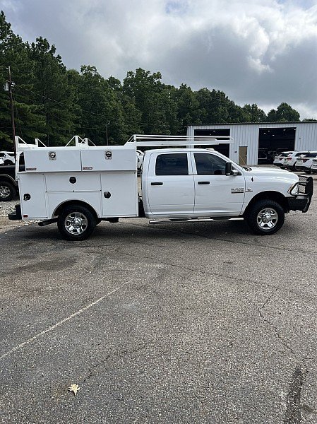 Used 2016 RAM 2500 Tradesman w/ Chrome Appearance Group AWD/4WD image 8