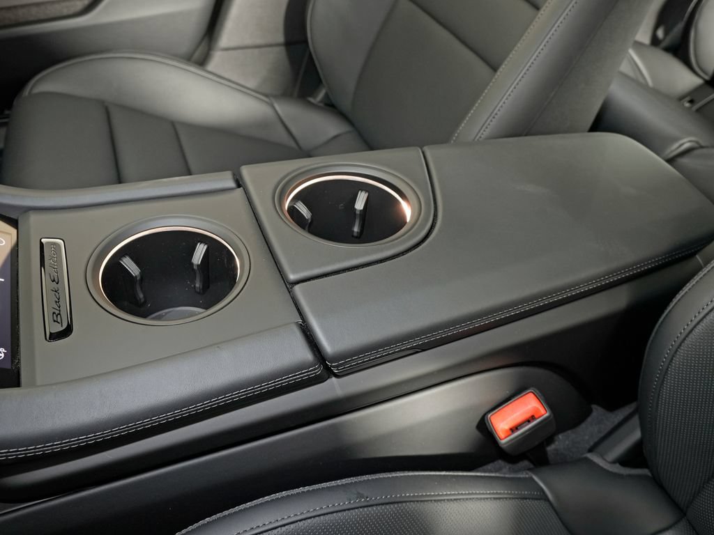 New 2026 Porsche Taycan AWD/4WD image 32