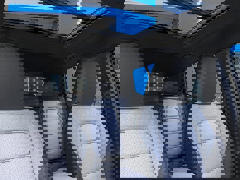 New 2025 Chevrolet Equinox EV LT image 24