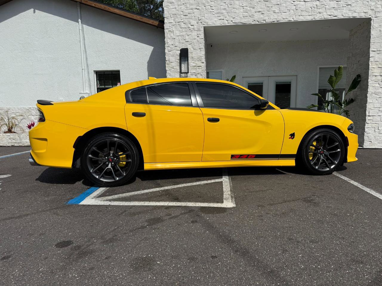 Used 2017 Dodge Charger R/T image 15