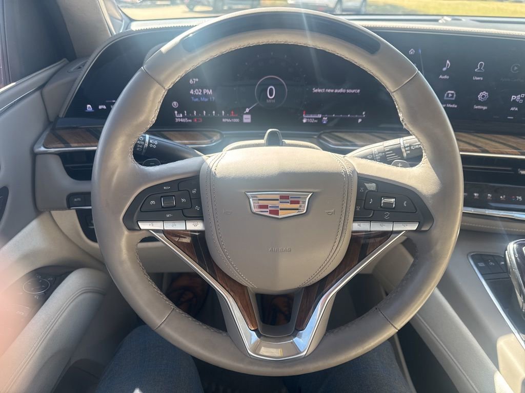 Used 2023 Cadillac Escalade Premium Luxury Platinum image 15