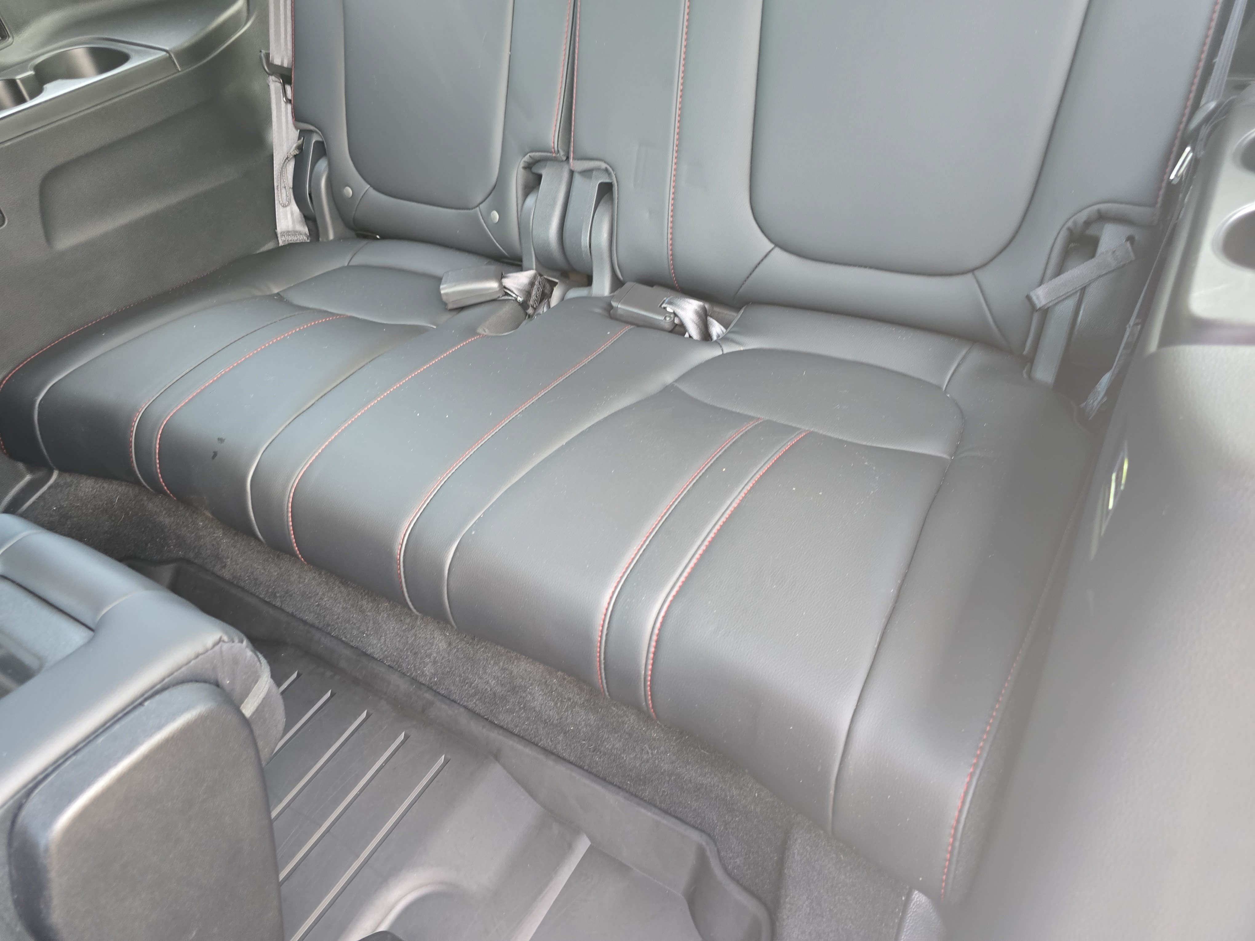 Used 2025 Honda Pilot Black Edition image 15