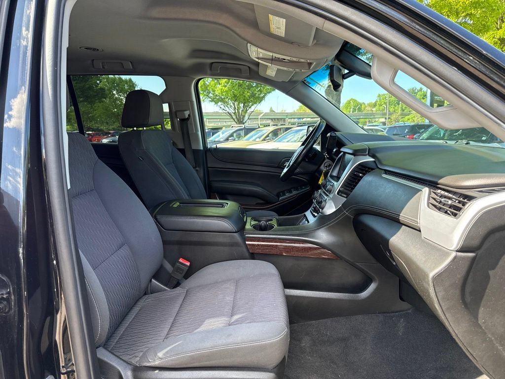 Used 2019 GMC Yukon SLE w/ SLE Value Package AWD/4WD image 32