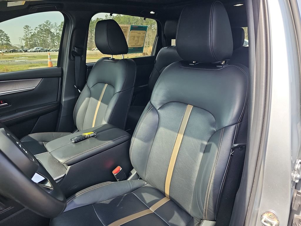 Used 2024 MAZDA CX-90 3.3 Turbo w/ Premium Plus Pkg image 20