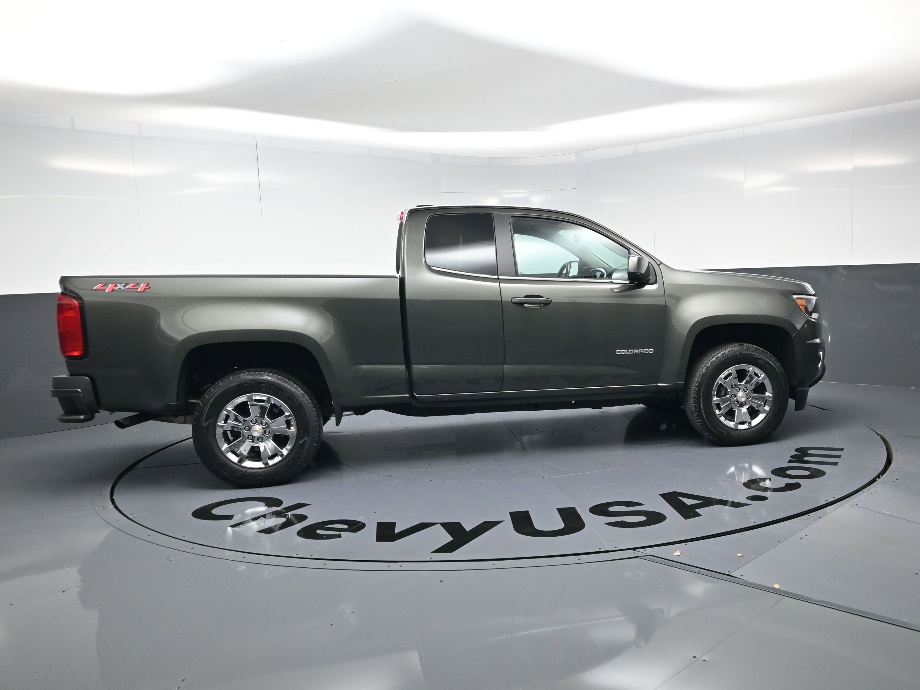 Used 2018 Chevrolet Colorado LT w/ LT Convenience Package image 10
