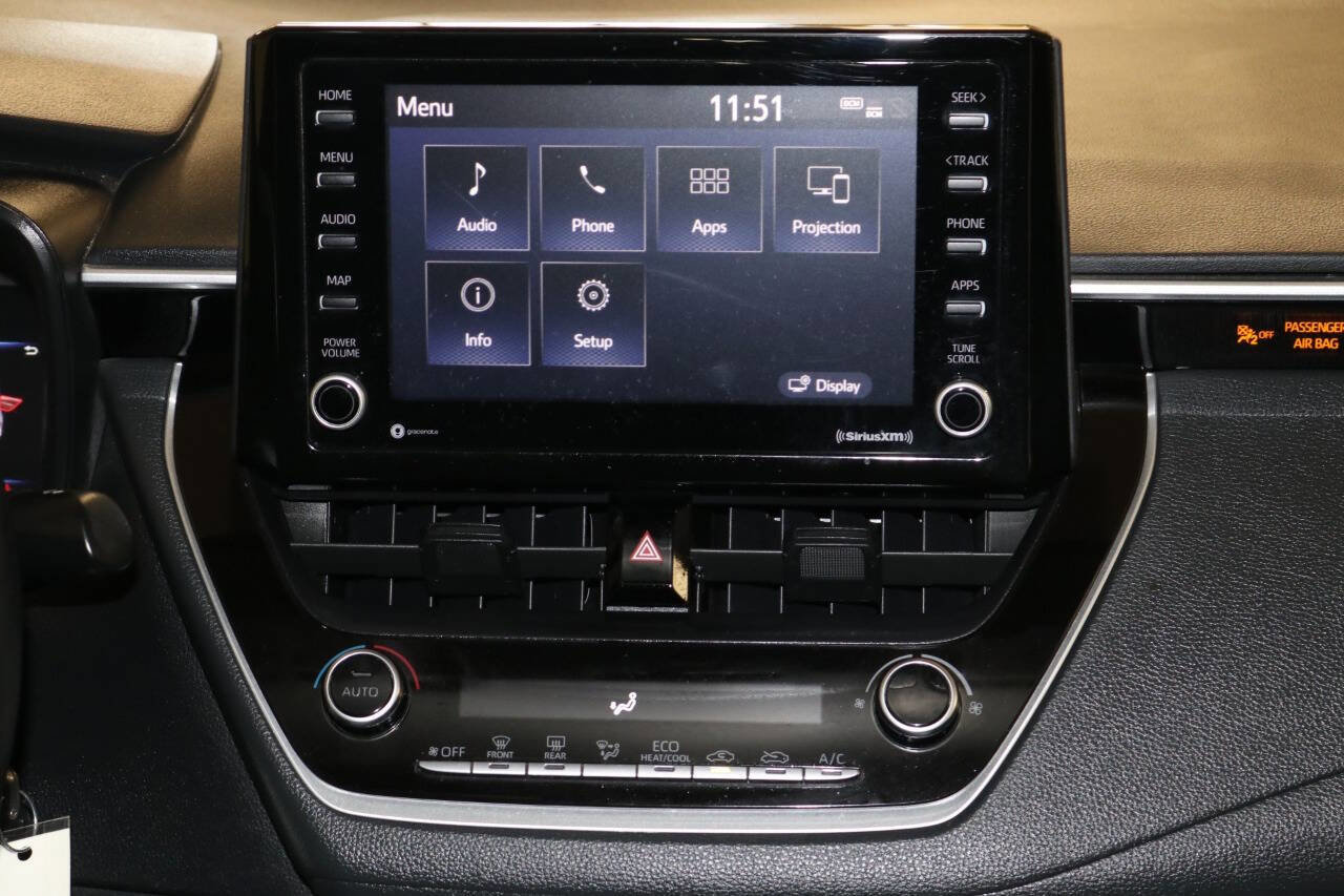Used 2022 Toyota Corolla LE image 44