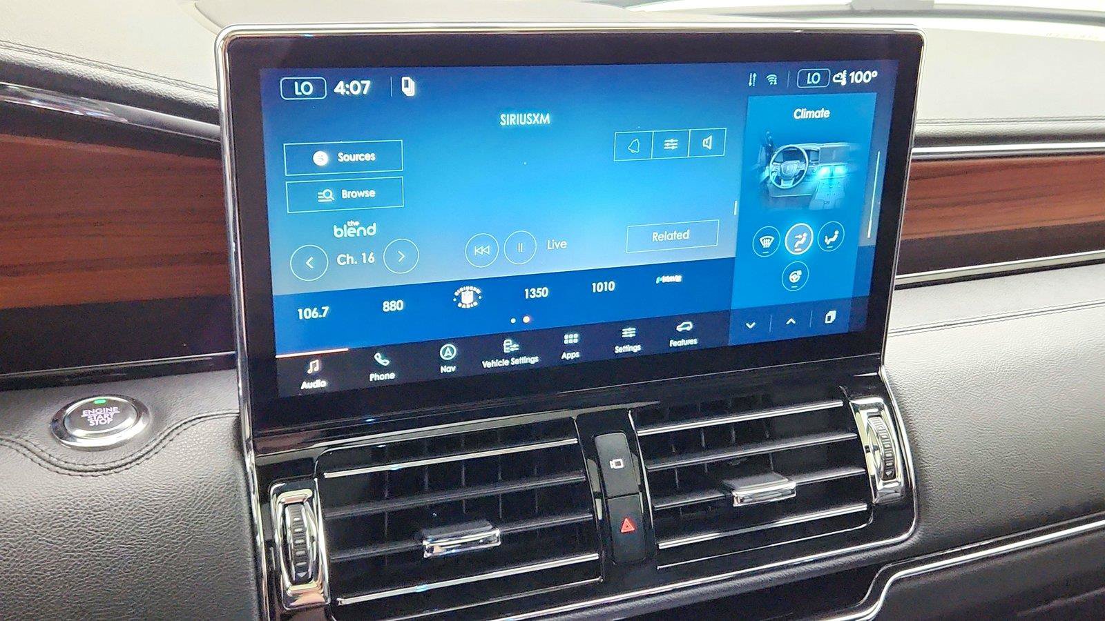 Used 2024 Lincoln Navigator L Reserve AWD/4WD image 26