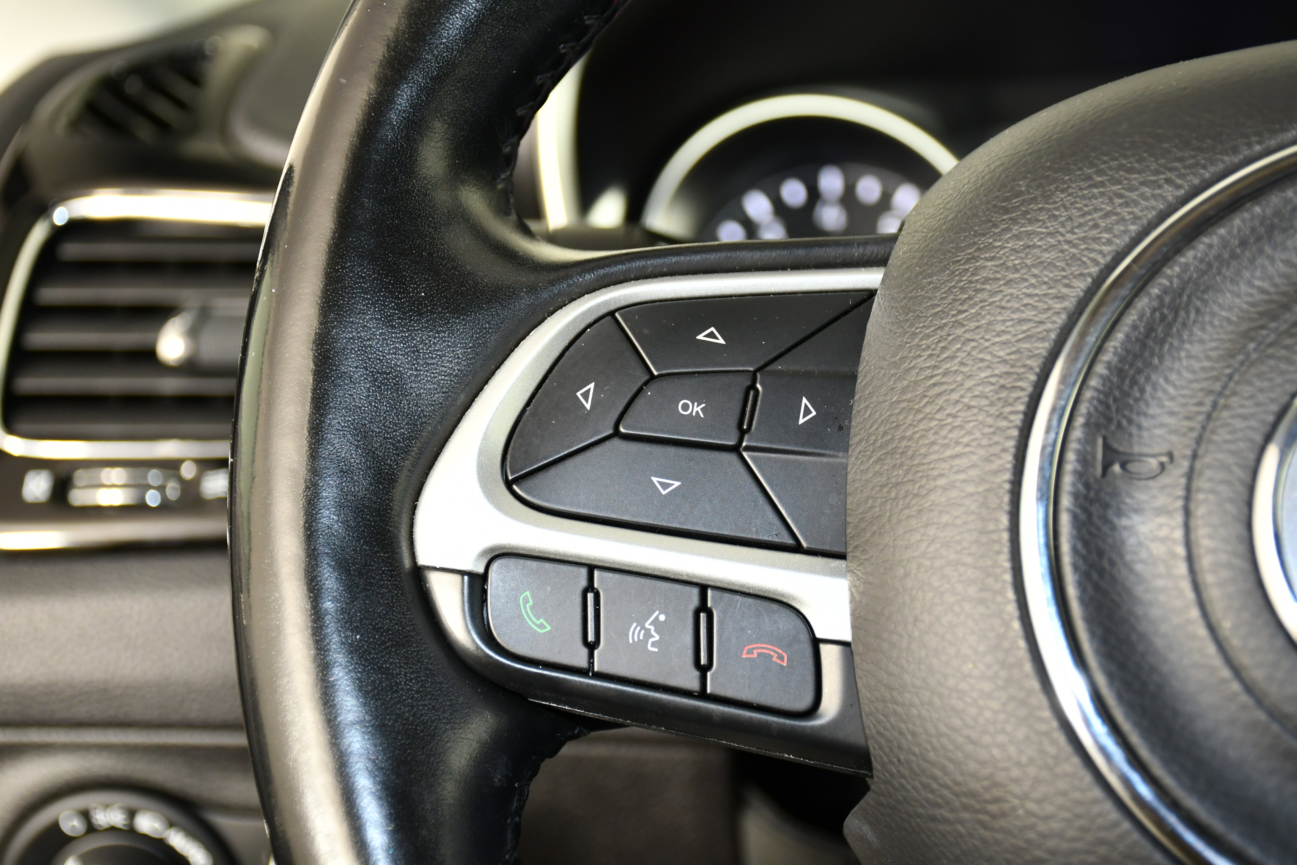 Used 2020 Jeep Compass Altitude image 20