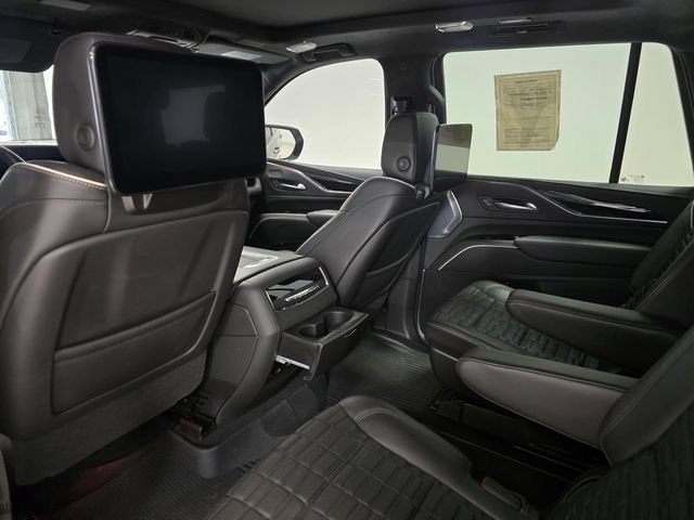 Used 2023 Cadillac Escalade V w/ LPO, ONYX Package AWD/4WD image 18