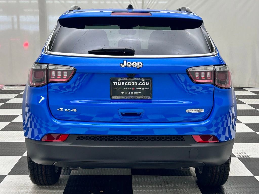 New 2026 Jeep Compass Latitude image 6