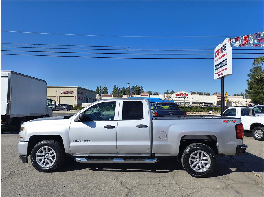 Used 2019 Chevrolet Silverado 1500 Custom w/ LPO, Essentials Package image 15