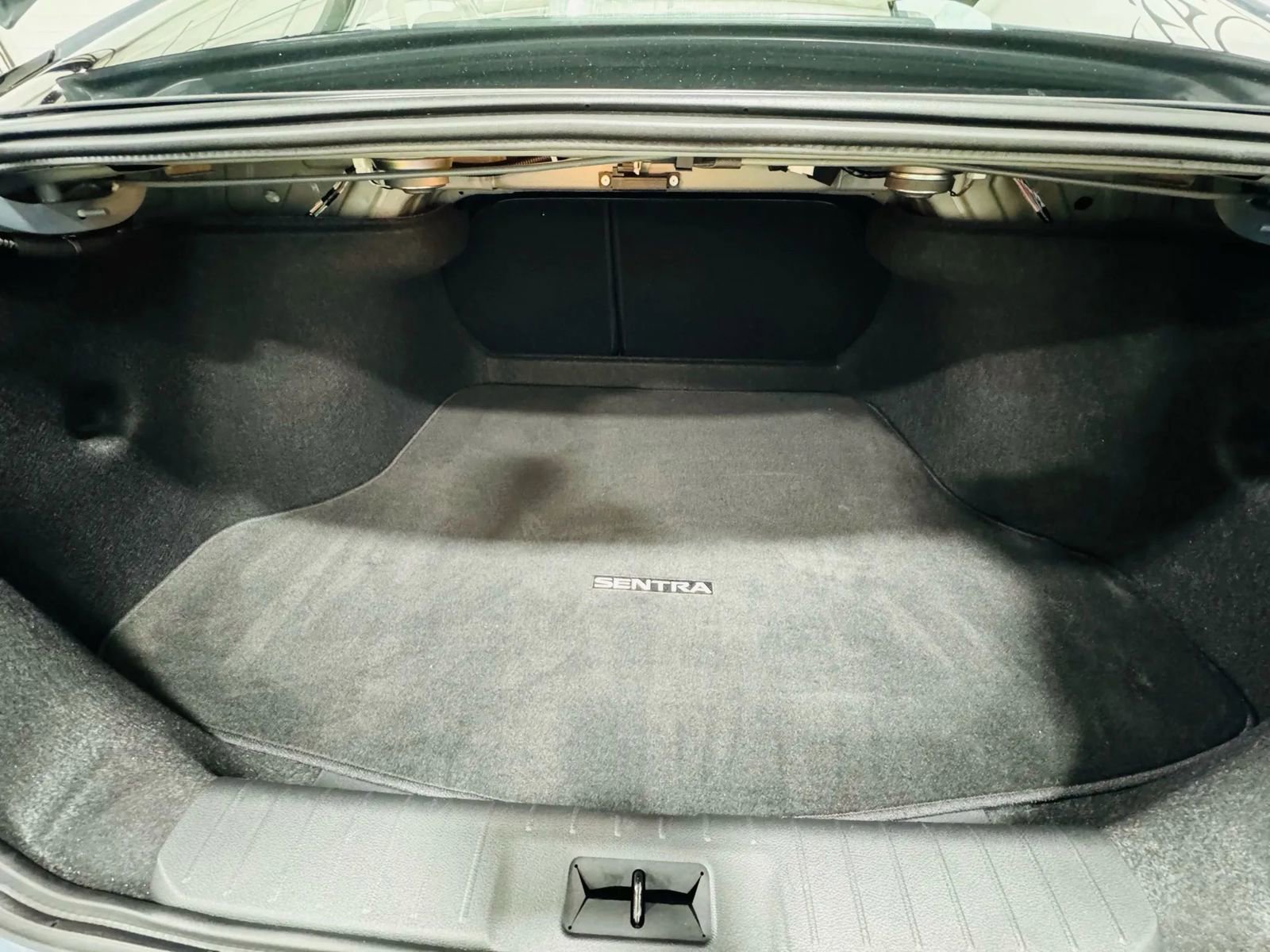 Used 2025 Nissan Sentra SV w/ All-Weather Package image 13