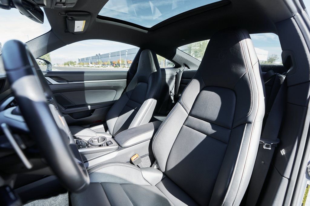 Used 2024 Porsche 911 Carrera S w/ Sport Package RWD image 36