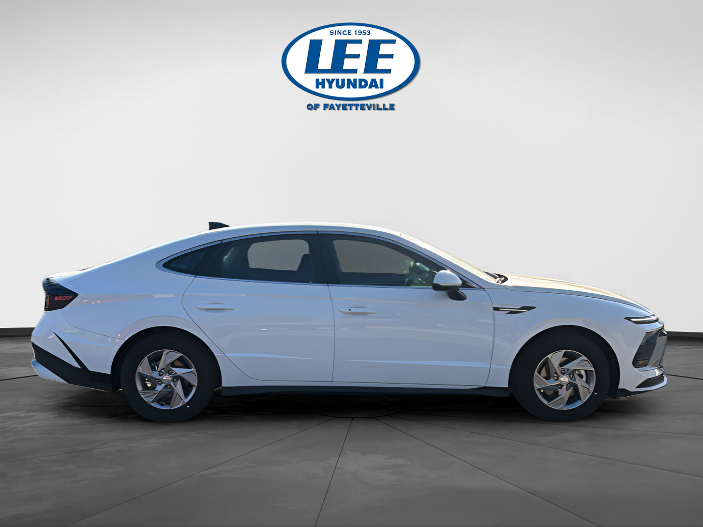 Certified 2026 Hyundai Sonata SE FWD image 2