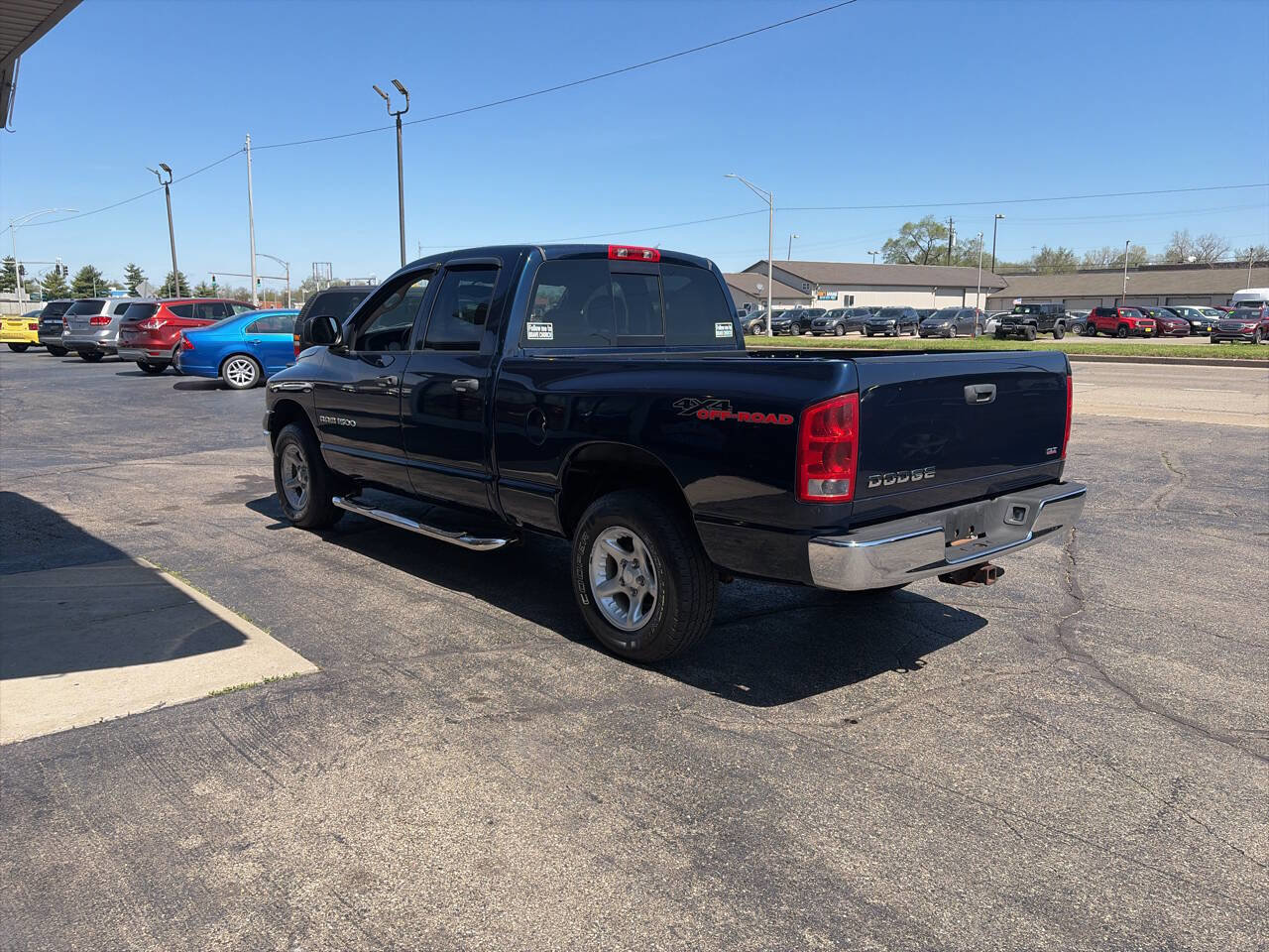 Used 2004 Dodge Ram 1500 Truck SLT w/ Off-Road Group image 4