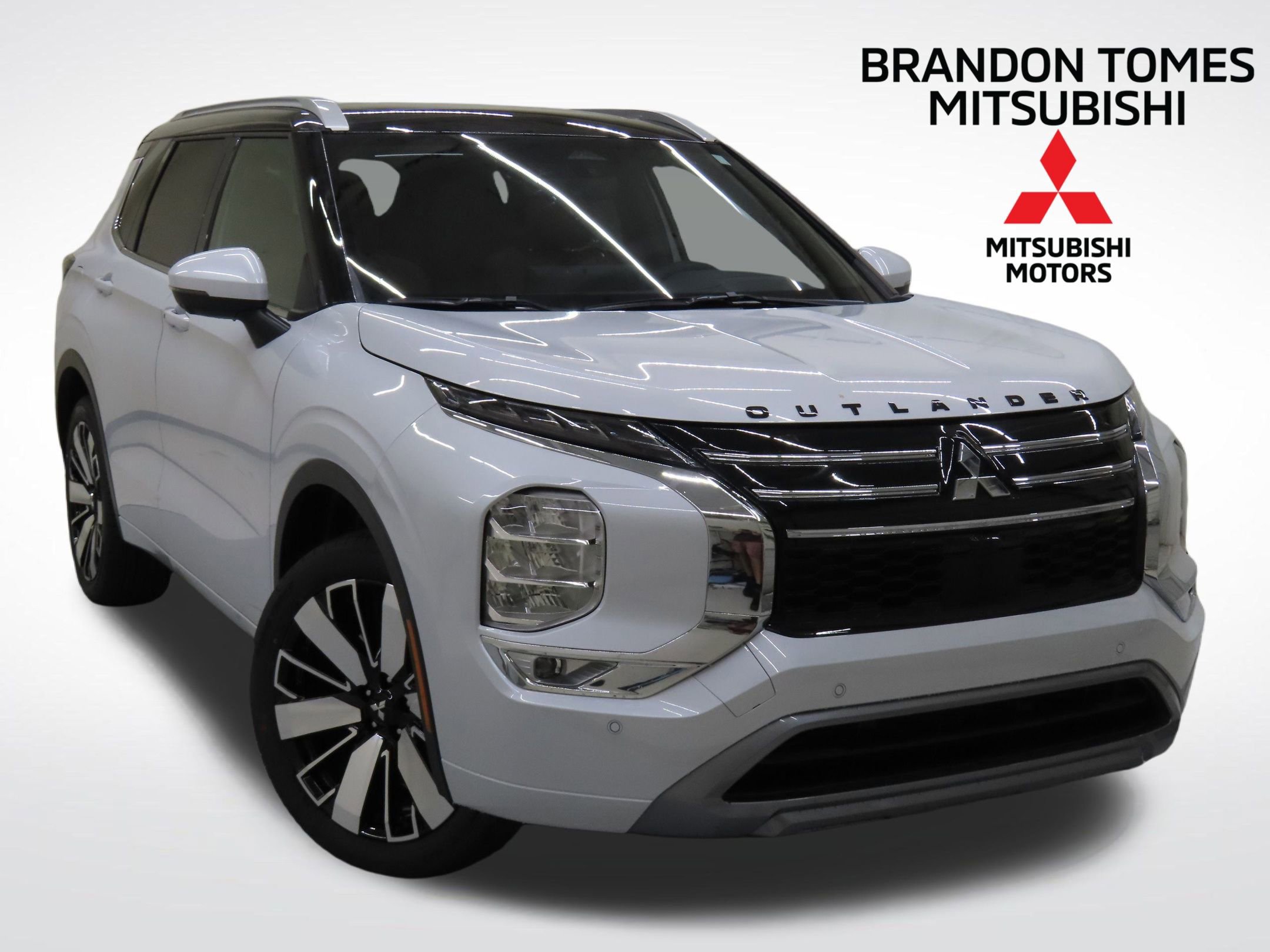 New 2025 Mitsubishi Outlander SEL