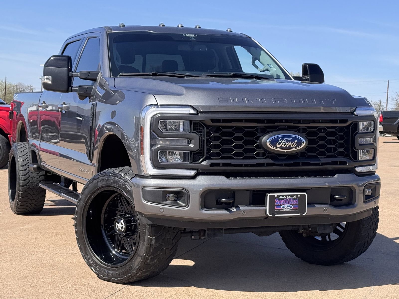 Used 2024 Ford F250 Lariat w/ Lariat Ultimate Package image 2