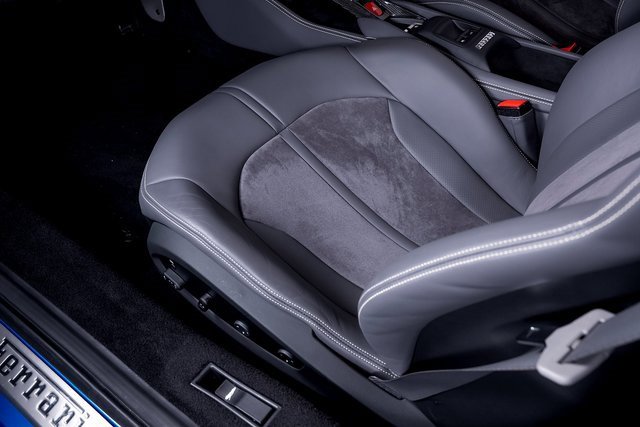 Used 2023 Ferrari F8 Tributo image 22