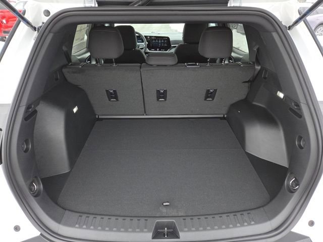 New 2026 Chevrolet Equinox LT image 24