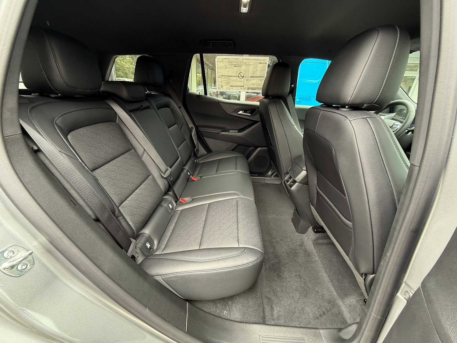 New 2026 Chevrolet Equinox LT w/ Convenience Package II image 34