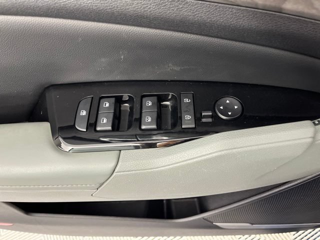 Used 2023 Kia Sportage X-Line w/ X-Line Premium Package AWD/4WD image 29