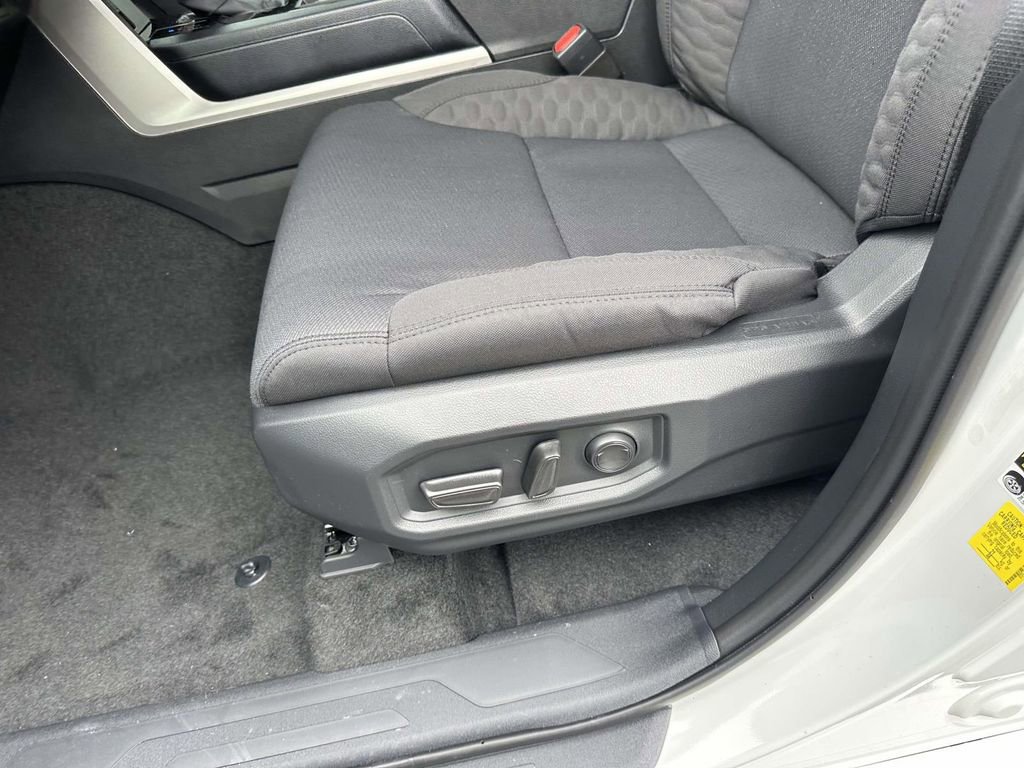 New 2026 Toyota Tundra SR5 w/ SR5 Convenience Package image 16
