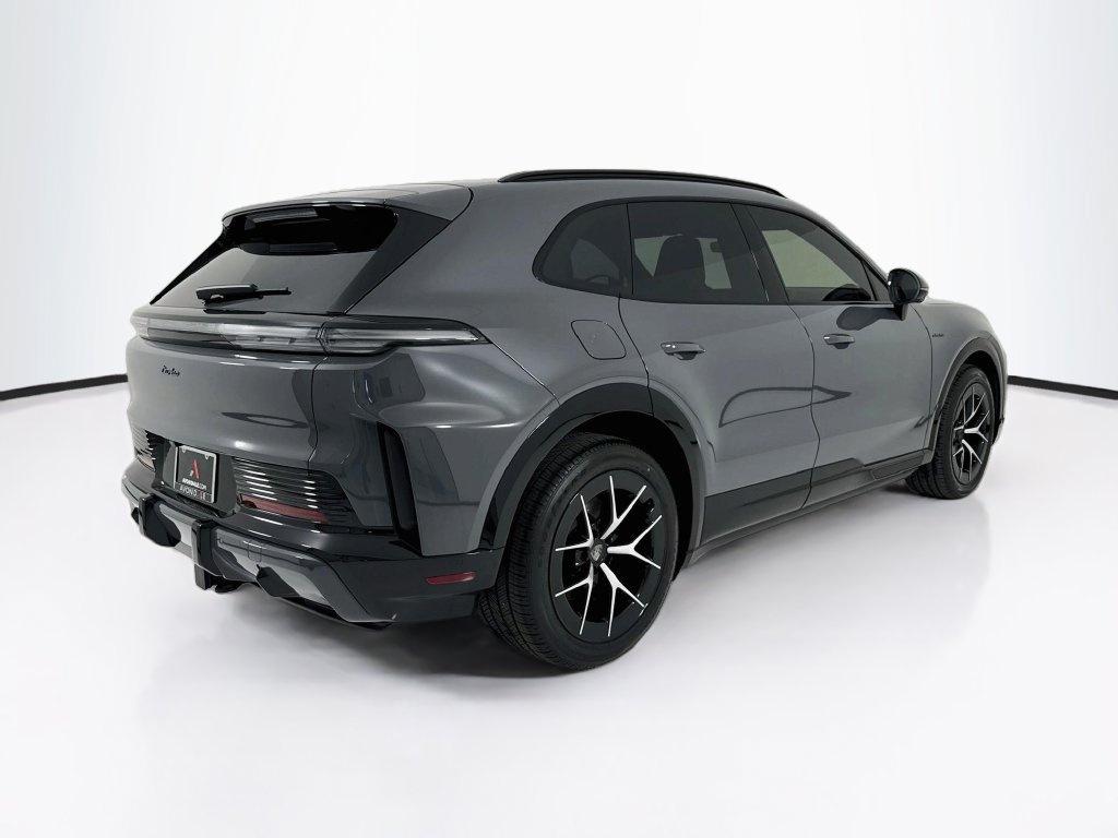 New 2026 Porsche Cayenne Turbo AWD/4WD image 9