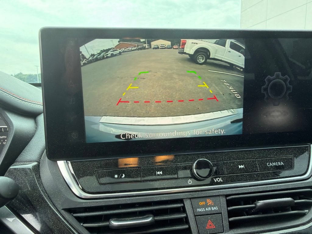 Used 2023 Nissan Altima 2.5 SR w/ SR Premium Package AWD/4WD image 13