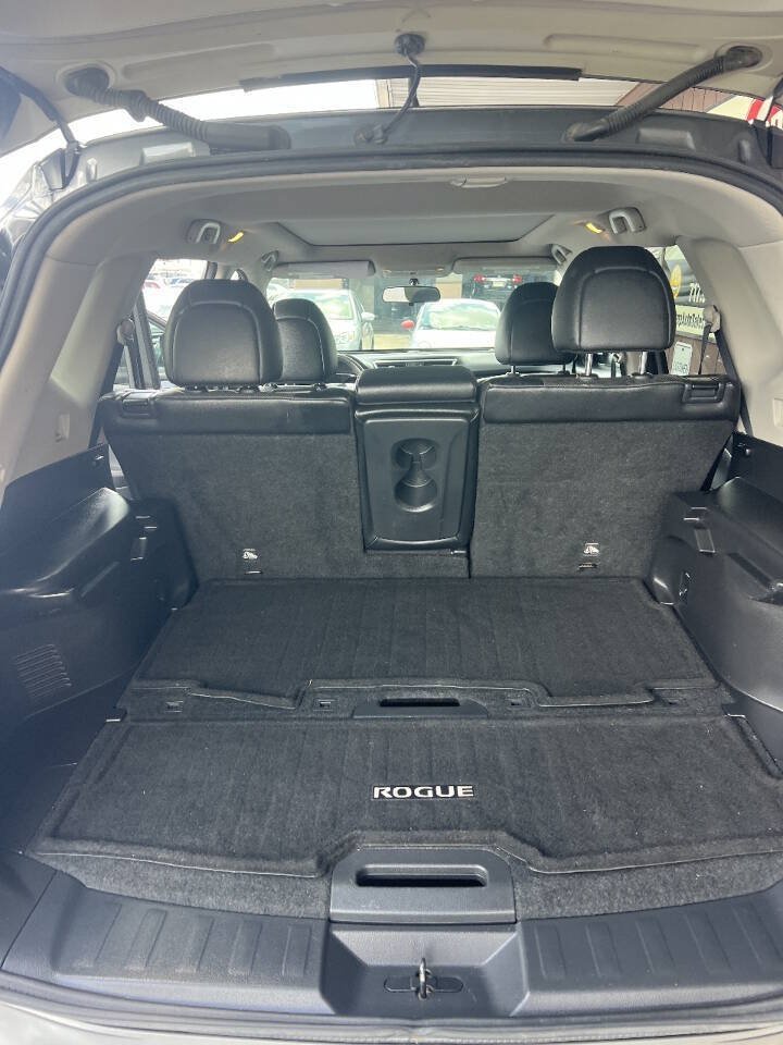 Used 2015 Nissan Rogue SL w/ SL Premium Package AWD/4WD image 10