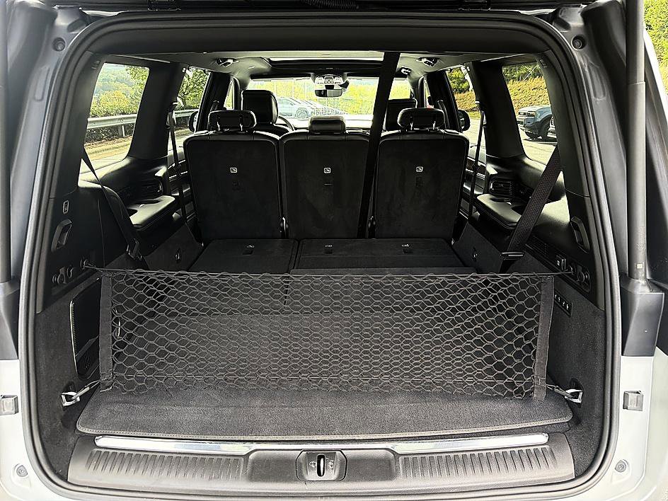 Used 2023 Jeep Grand Wagoneer 4WD w/ Flexible Seating Group image 25