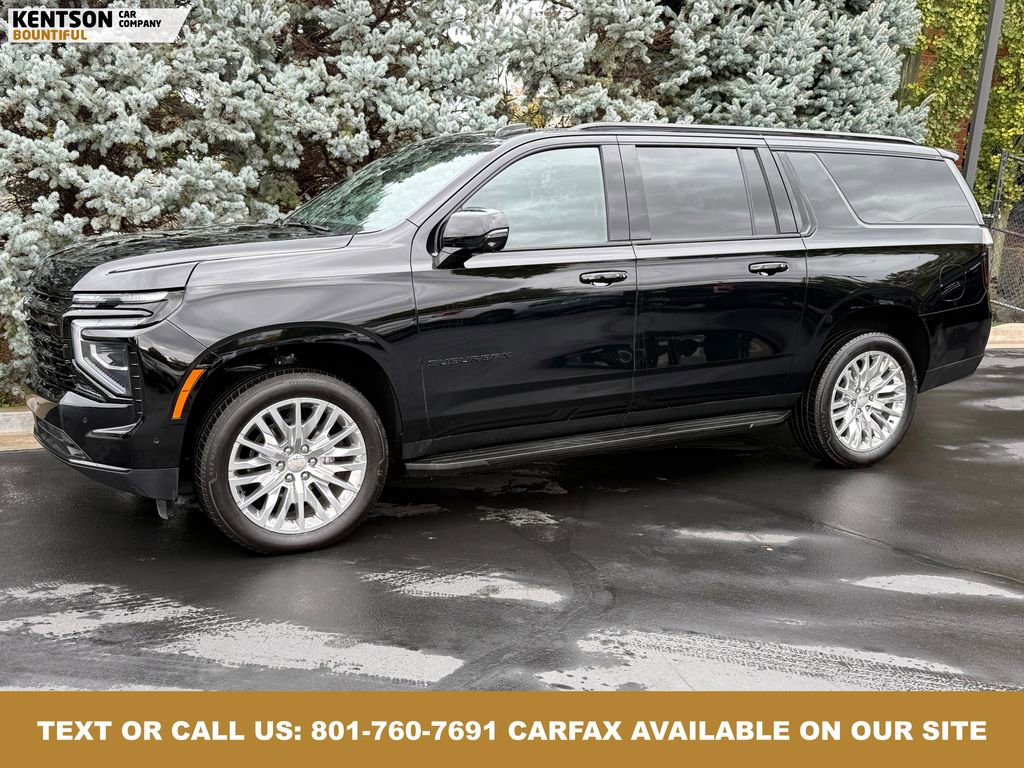 Used 2025 Chevrolet Suburban RST