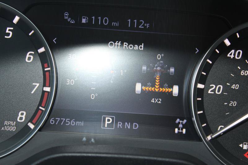 Used 2022 Nissan Titan SV AWD/4WD image 26