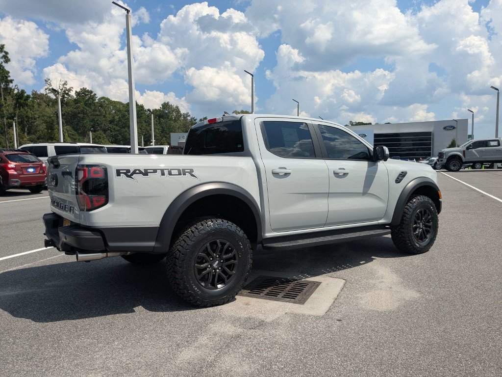 Certified 2026 Ford Ranger Raptor AWD/4WD image 4