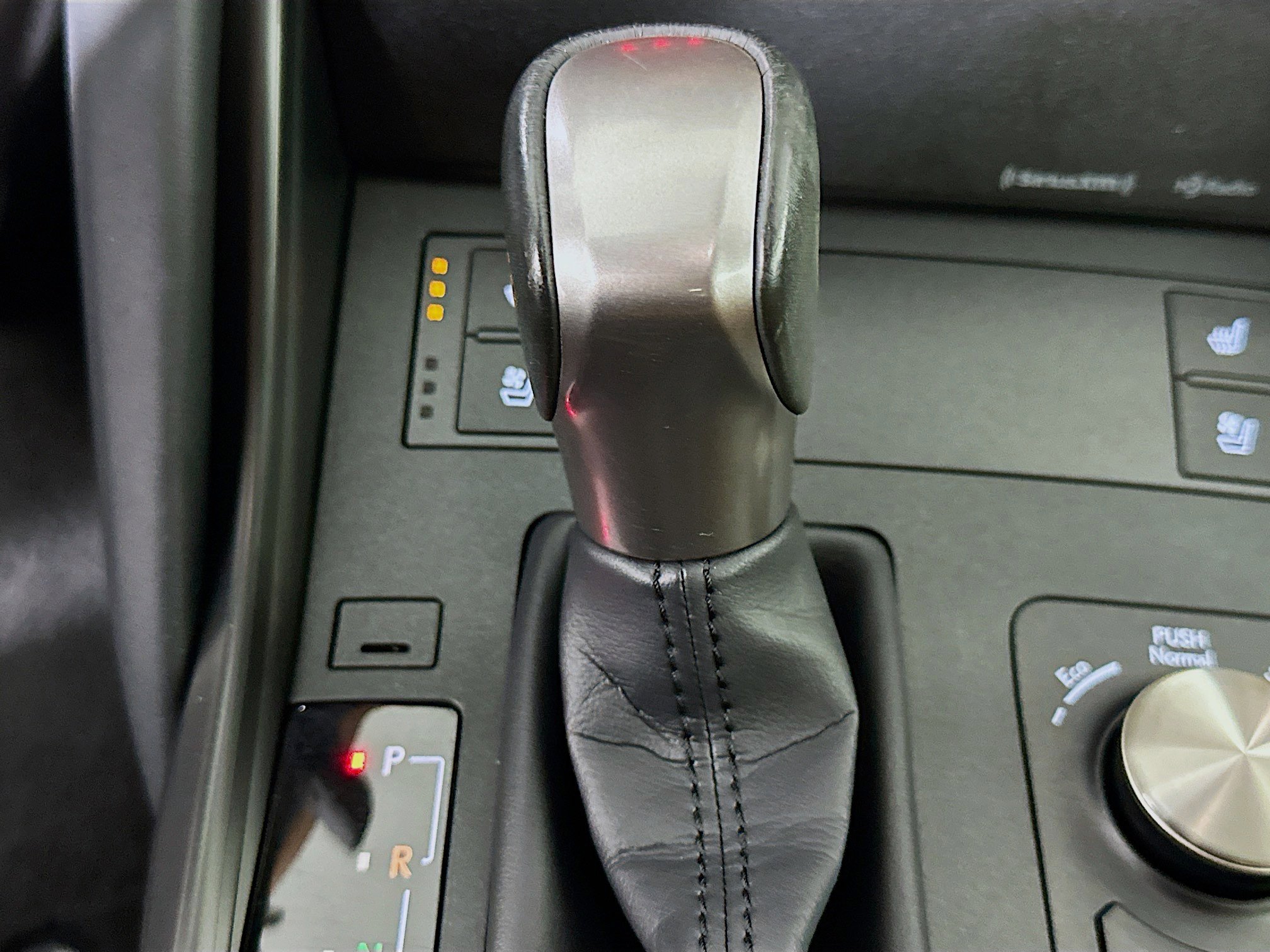 Used 2024 Lexus IS 300 IS 300 w/ Comfort Package image 24