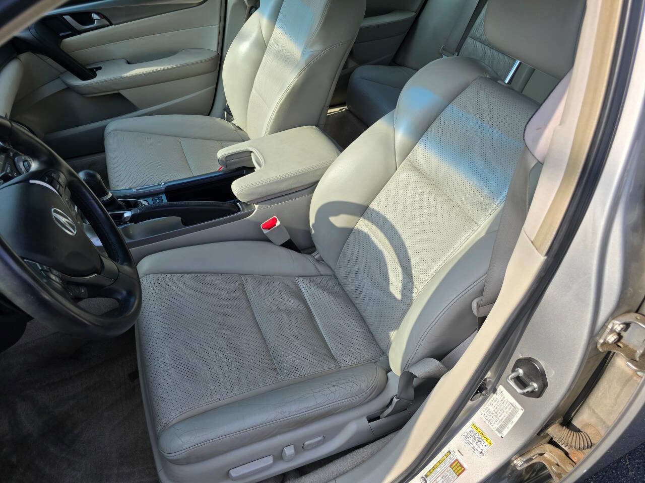 Used 2009 Acura TL w/ Technology Package FWD image 12