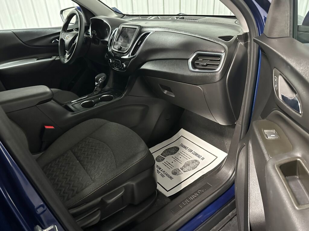 Used 2023 Chevrolet Equinox LT image 8