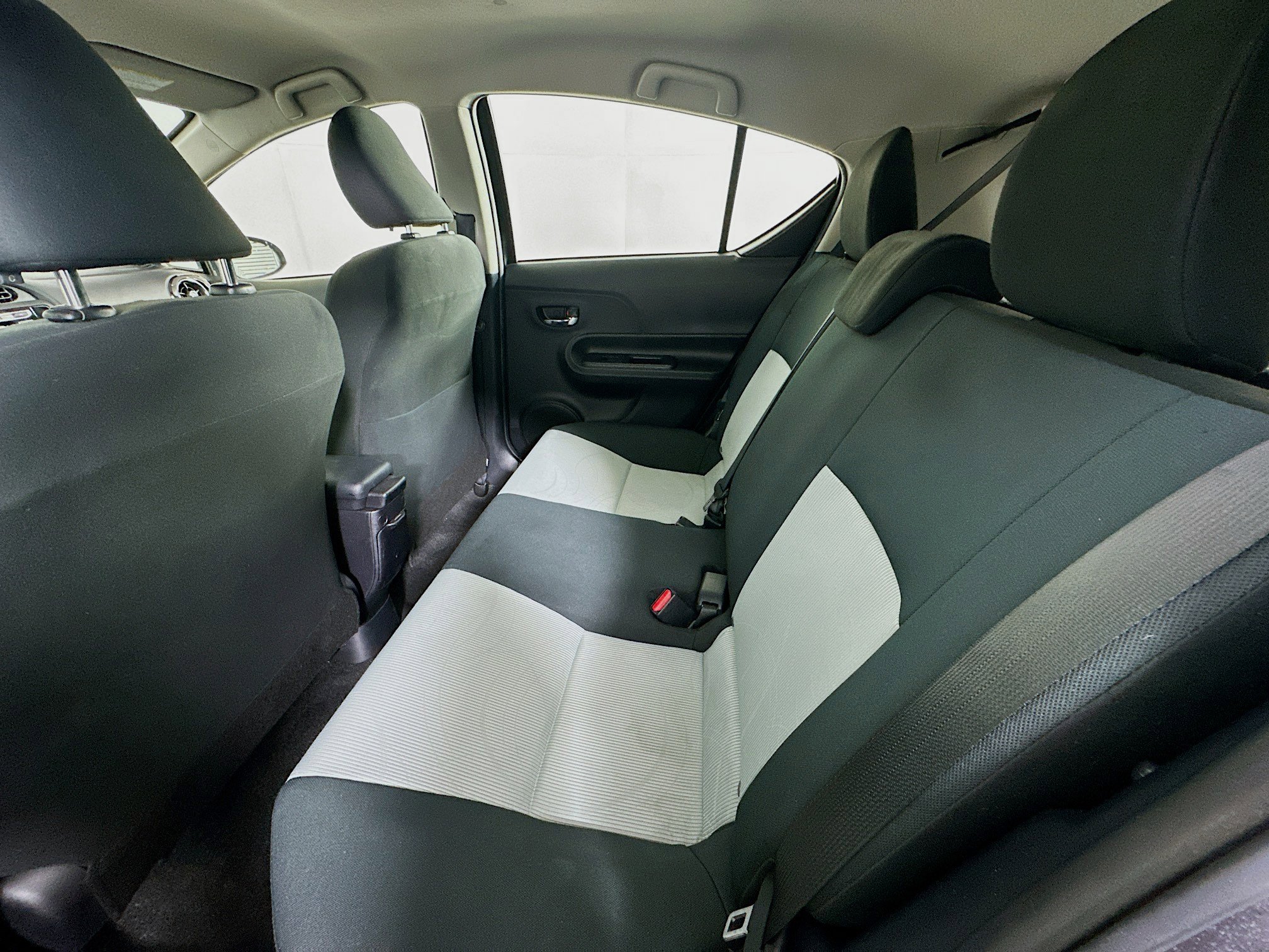 Used 2015 Toyota Prius C Two FWD image 25