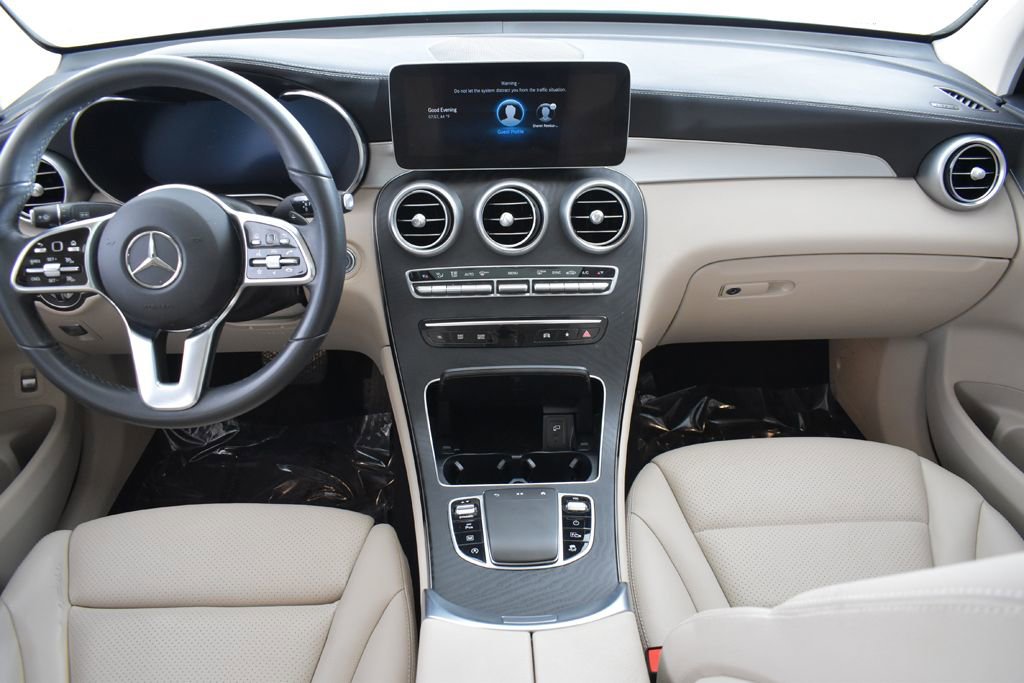 Used 2023 Mercedes-Benz GLC 300 4MATIC Coupe image 15