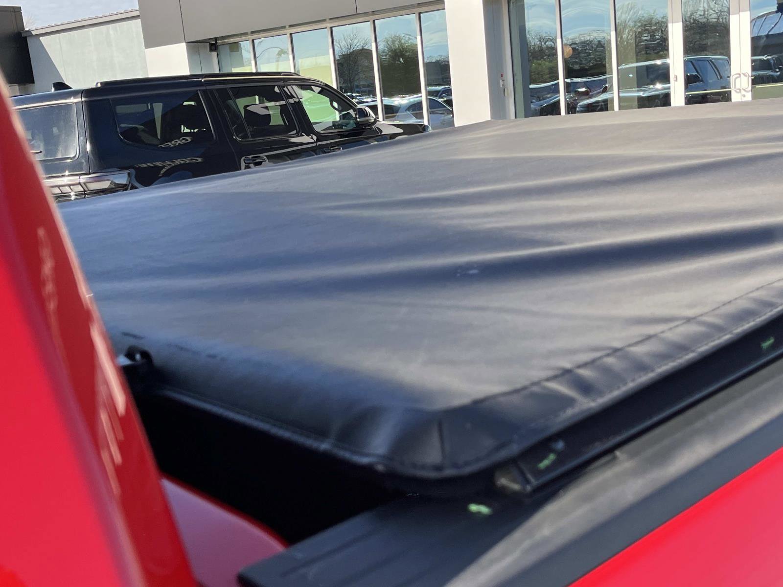 Used 2023 Chevrolet Silverado 1500 Custom image 12