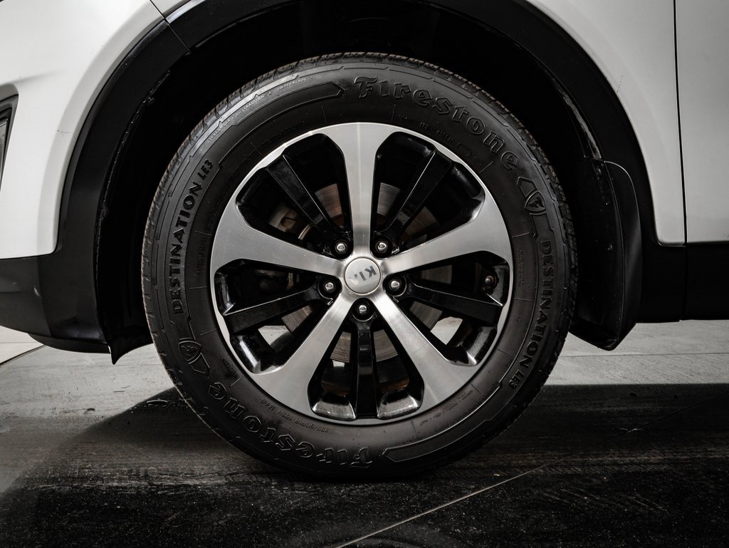 Used 2016 Kia Sorento EX w/ EX Premium Package image 13