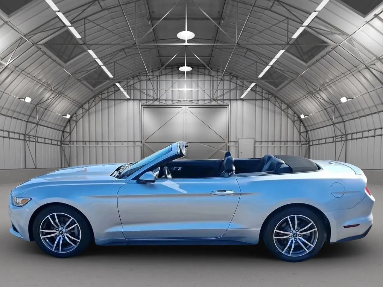 Used 2016 Ford Mustang Premium RWD image 41