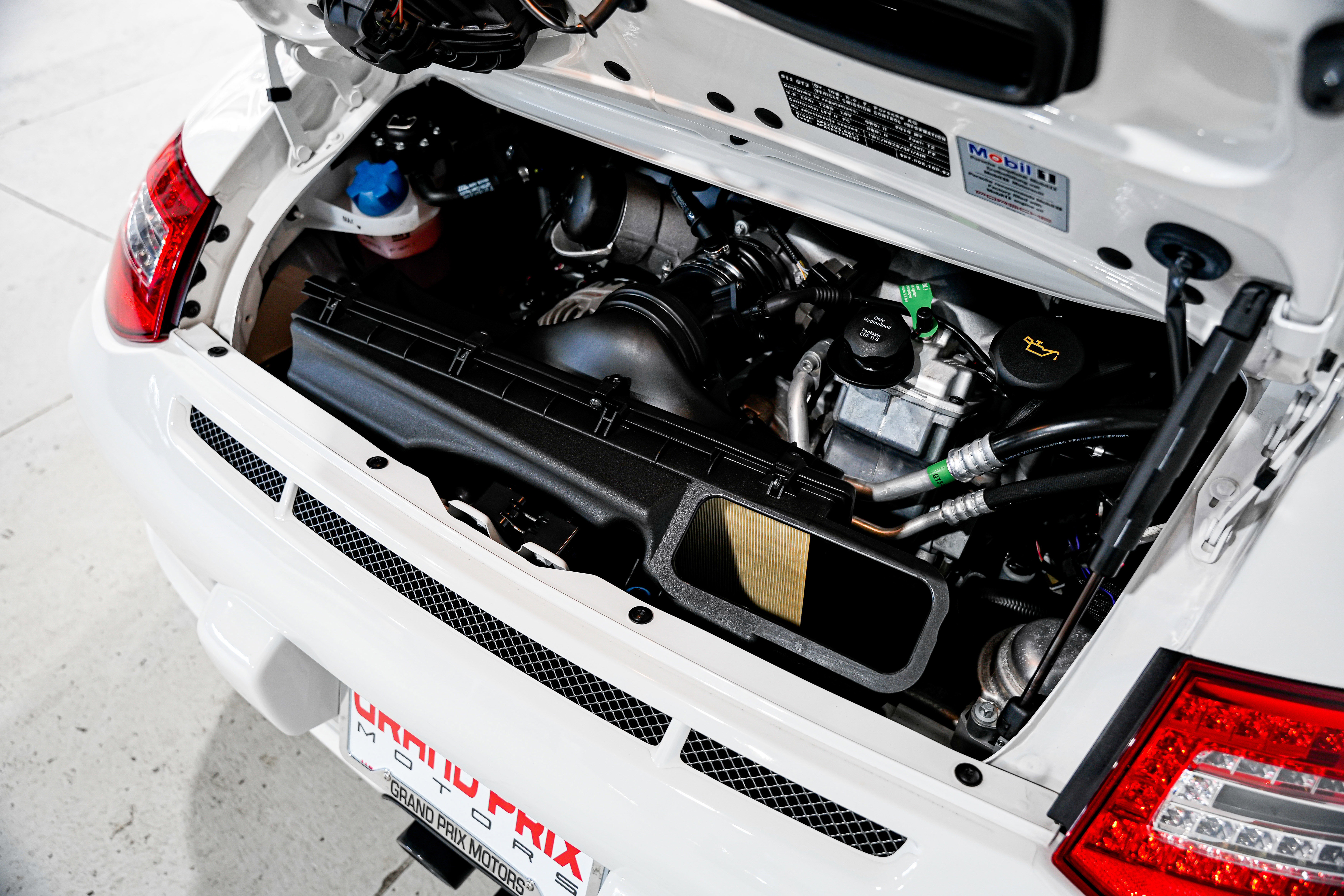 Used 2010 Porsche 911 GT3 image 41