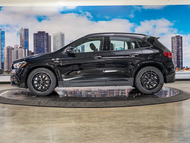 New 2026 Mercedes-Benz GLA 35 AMG 4MATIC image 6