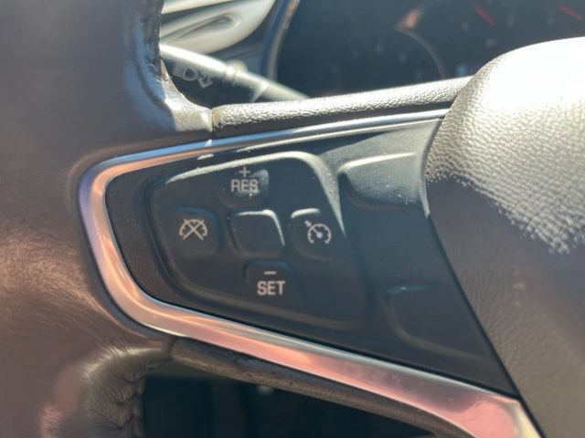 Used 2018 Chevrolet Malibu LT FWD image 17