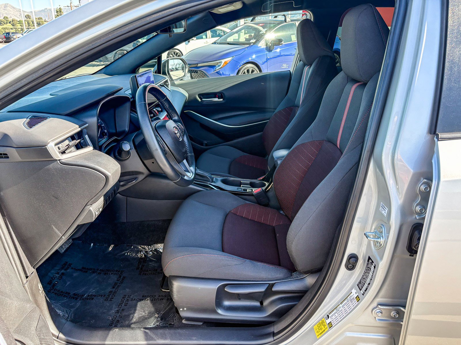 Certified 2023 Toyota Corolla SE w/ Carpet Mat Package (TMS) image 17