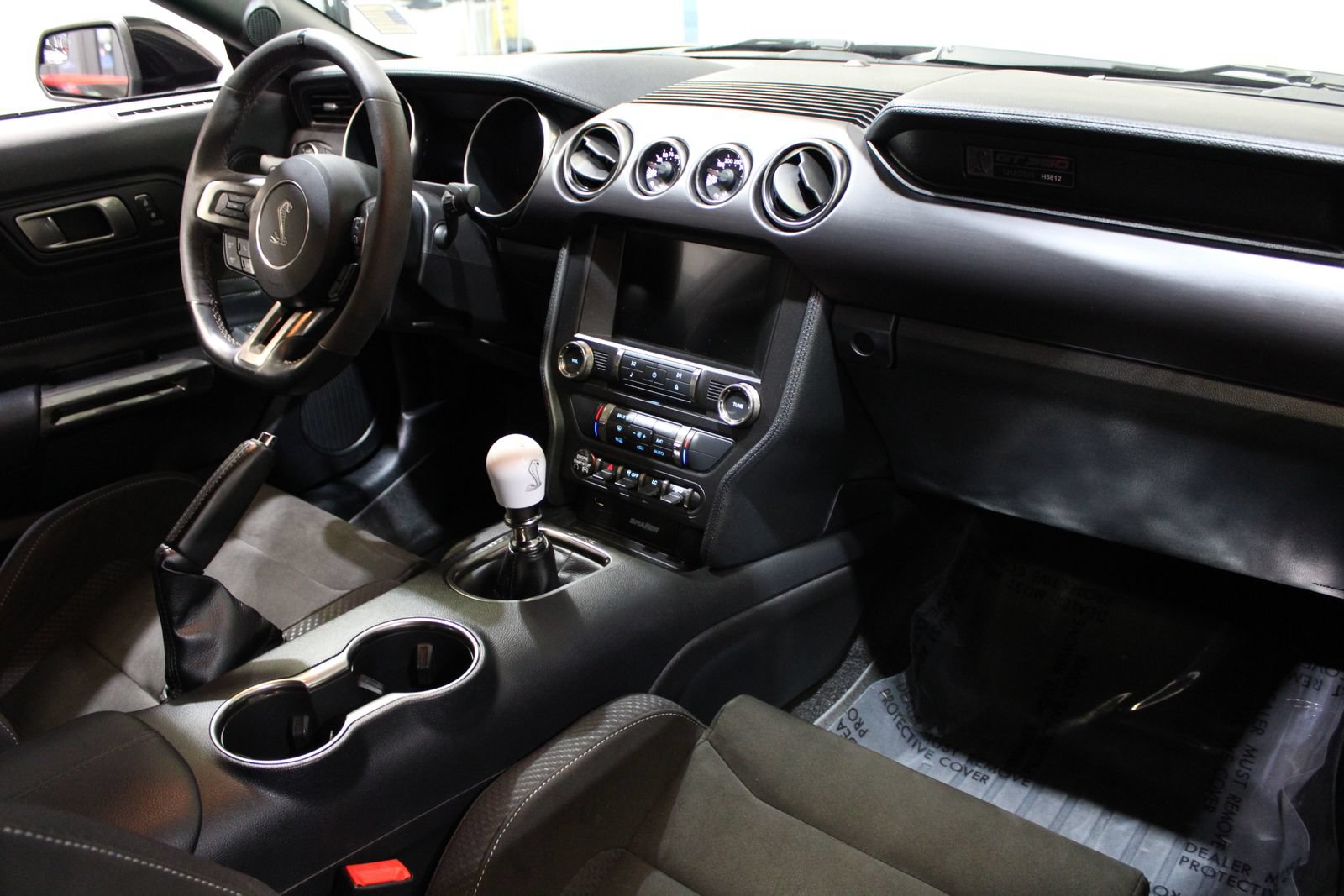 Used 2017 Ford Mustang Shelby GT350 w/ Electronics Package RWD image 29