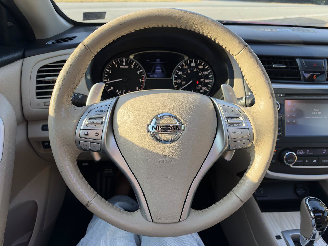 Used 2017 Nissan Altima 3.5 SL FWD image 10