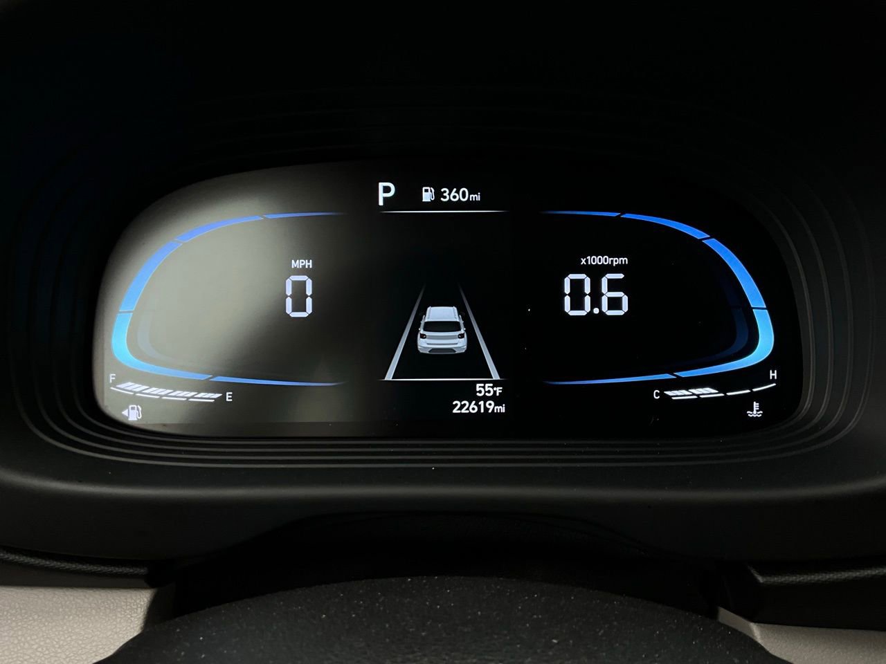 Used 2025 Hyundai Venue SEL image 38